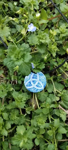 ✨ Amuleto Triqueta – Línea Azul: Despierta tu Sabiduría Ancestral y Protección Serena ✨